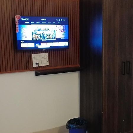 Hotel Blue Heaven Oyotownhouse 加济阿巴德 外观 照片