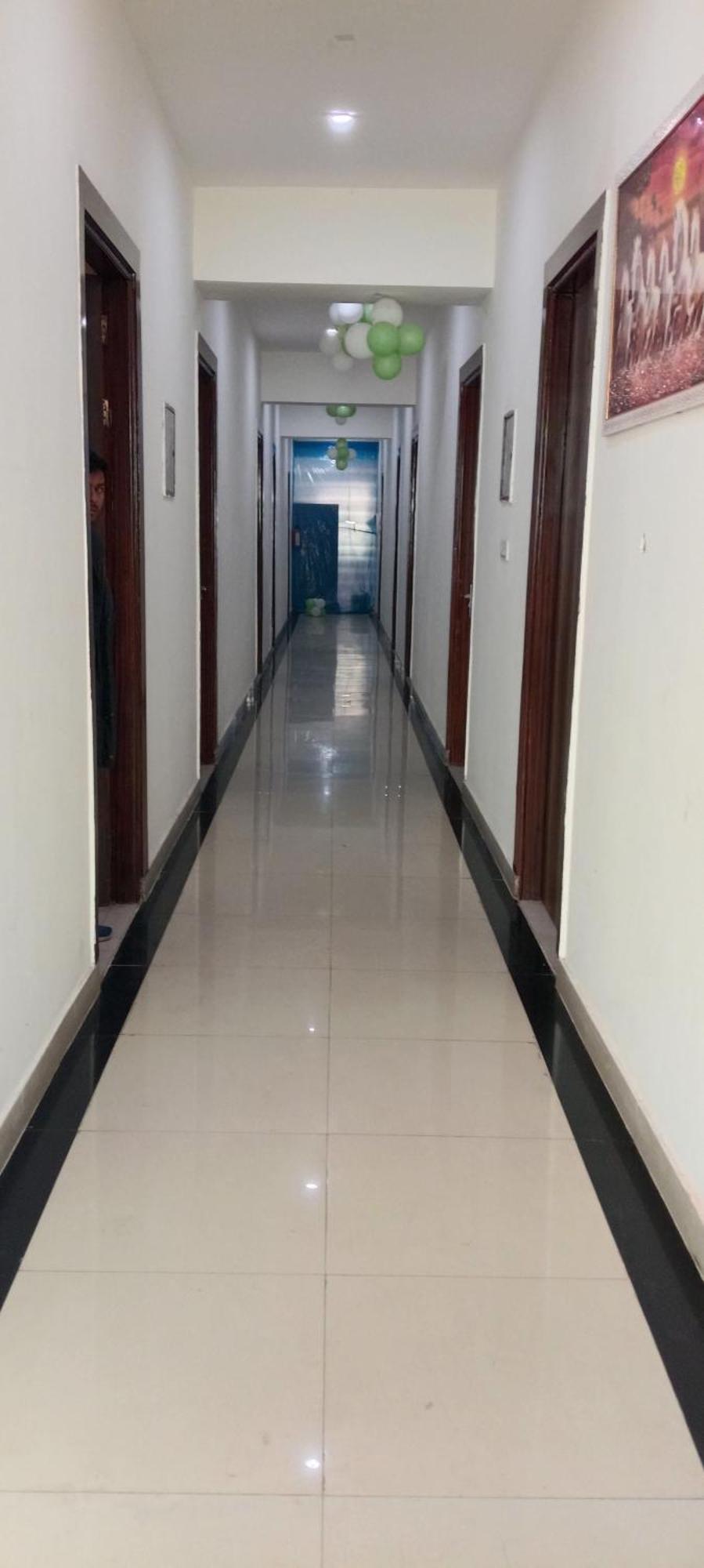 Hotel Blue Heaven Oyotownhouse 加济阿巴德 外观 照片